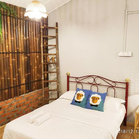 Ohana House @ 53 Kasturi Malacca ภายนอก รูปภาพ