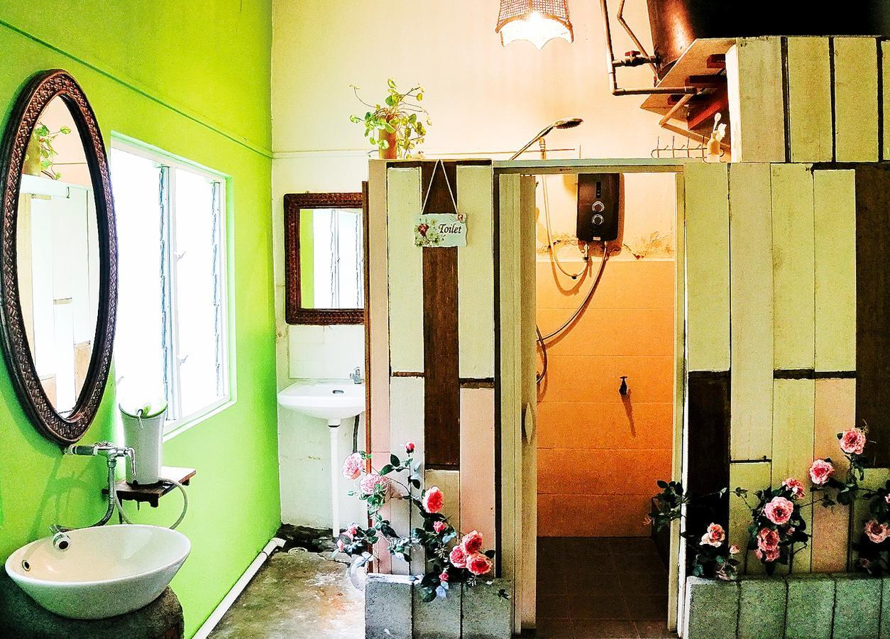 Ohana House @ 53 Kasturi Malacca ภายนอก รูปภาพ